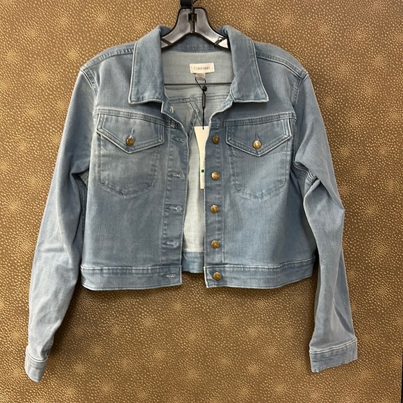 🔥🔥🔥NWT Calvin Klein Cropped Jean Jacket - Picture 1 of 12